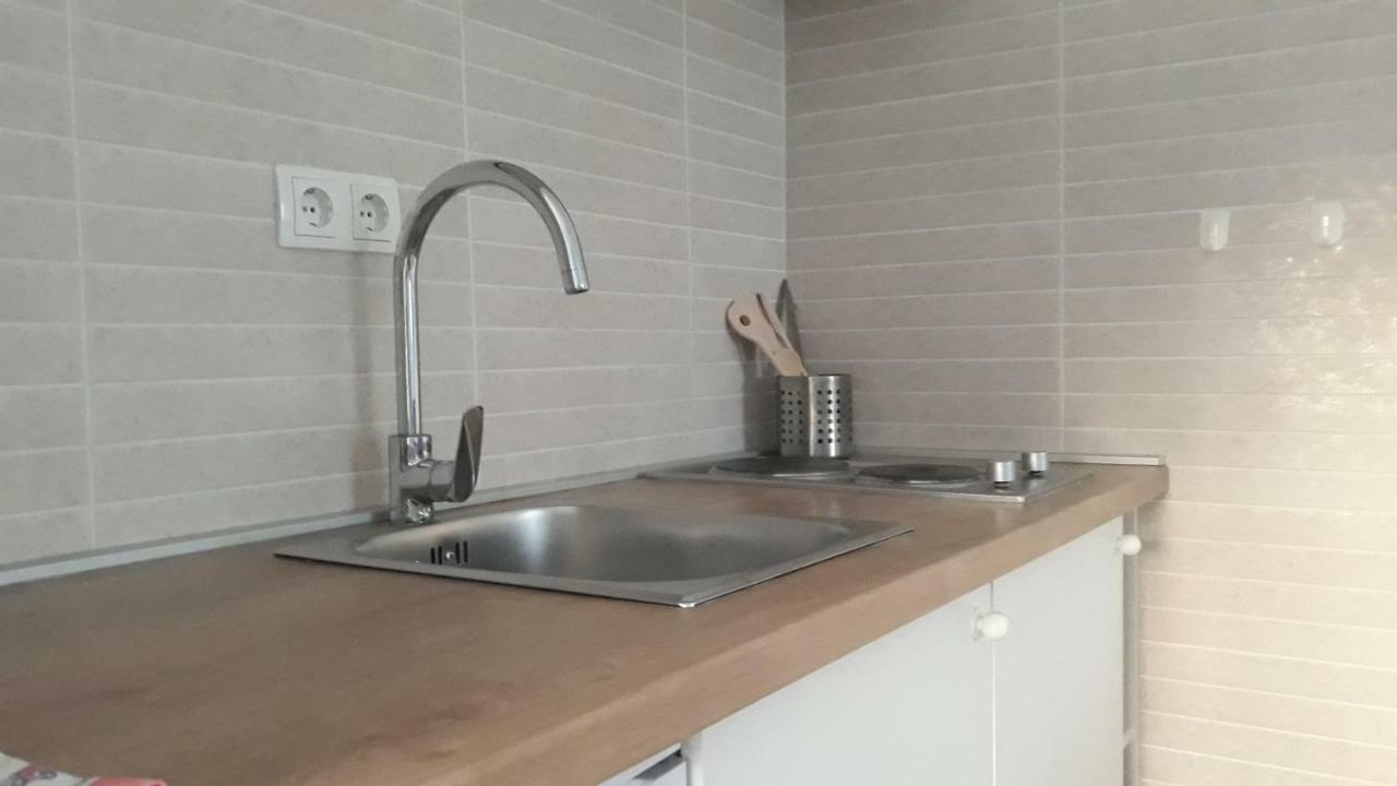 Viola Apartment & Free Parking Шибеник Экстерьер фото